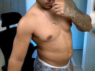 Owen Pierces — Flirt4free profile photo