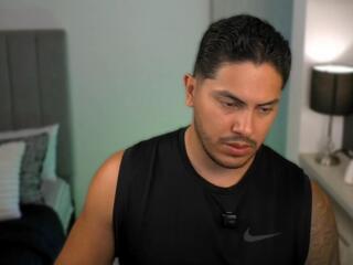 Owen Pierces — flirt4free