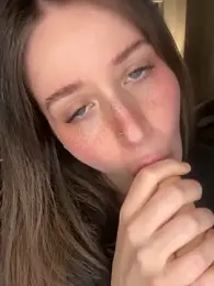 nerdynina — Stripchat stream photo (Apr 2026)