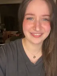 nerdynina — modelo de webcam en línea en stripchat