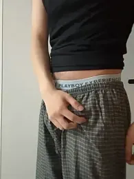 ledolue — Stripchat stream photo (May 2026)