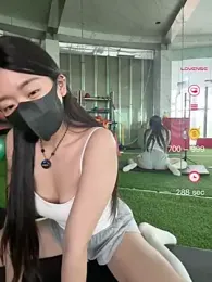 jiajia_L — modelo de webcam en línea en stripchat