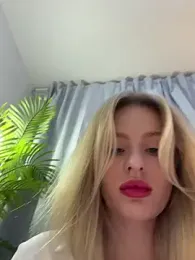 CaseyCumFace — modelo de webcam en línea en stripchat