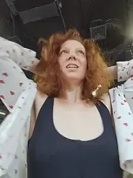 Exhibitionsplit — Stripchat stream photo (Sep 2026)