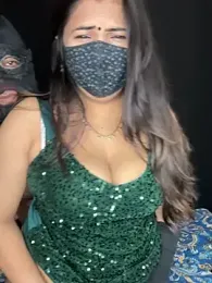 Madhosh_Mona — Stripchat stream photo (Jun 2026)