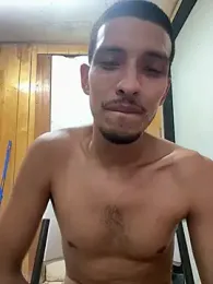 Guillermo618 — Stripchat stream photo (Sep 2026)