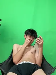 Hu_897 — modelo de webcam en línea en stripchat