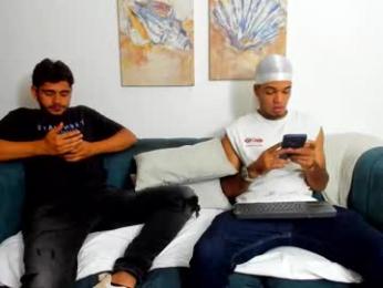 straight__friends — Chaturbate stream photo (Mar 2026)