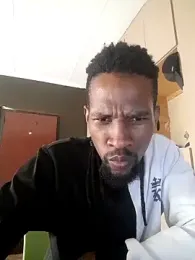 koolbend — Stripchat stream photo (Apr 2026)