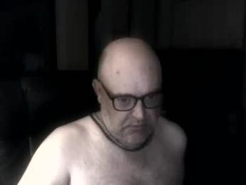 ouiostie — modelo de webcam en línea en chaturbate