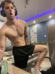 Sexaddict05 — Stripchat stream photo (May 2026)
