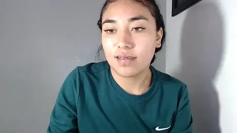 AmberGold- — Stripchat stream photo (Dec 2025)