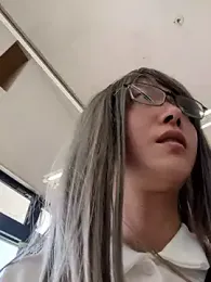 takusaki223 — modelo de webcam en línea en stripchat