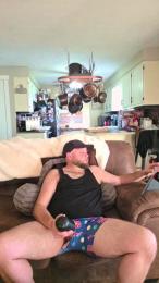 cuttdog2 — Cam4 stream photo (May 2026)