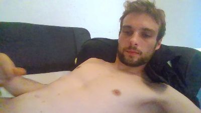 kingest76 — modelo de webcam en línea en cam4