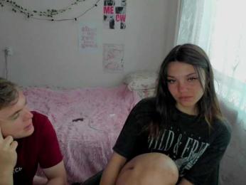 FanatKenli — modelo de webcam en línea en bongacams