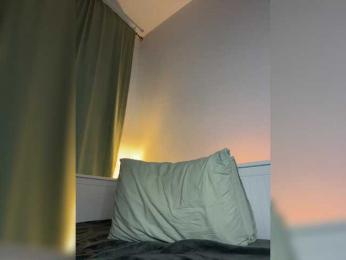 EmilyBrix — Bongacams stream photo (Mar 2025)