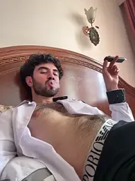 suckmybehigh — Stripchat stream photo (Jun 2026)
