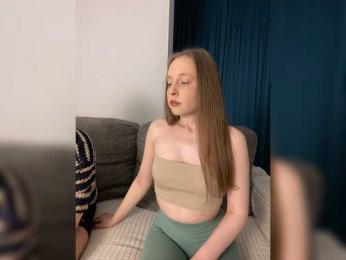 PeachPie — modelo de webcam en línea en bongacams