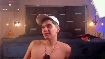 Brat__ — modelo de webcam en línea en cam4