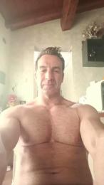 Davecabalho — Cam4 stream photo (Apr 2026)