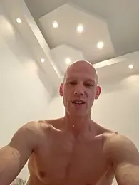 genaroo38 — stripchat