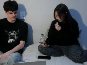 valesios — Chaturbate stream photo (Apr 2026)