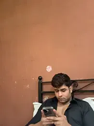 Vihaaanfucks — modelo de webcam en línea en stripchat