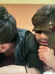 Vihaaanfucks — modelo de webcam en línea en stripchat