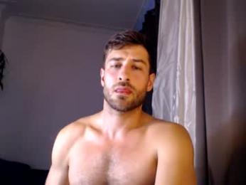yoooups — modelo de webcam en línea en chaturbate