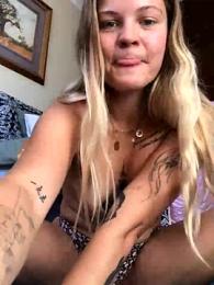 chloemoonandstarss — Stripchat stream photo (May 2023)