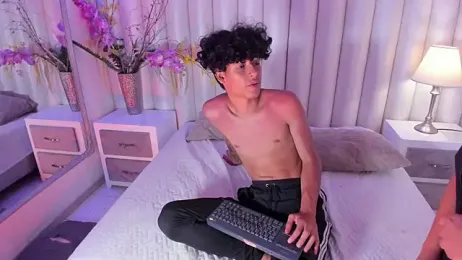 MiaAndFelim — Stripchat stream photo (Apr 2026)