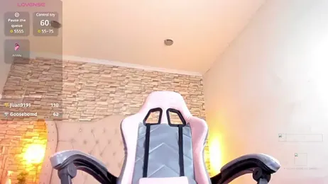 Keyshal — Stripchat stream photo (Jul 2025)