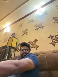 ROXX1210 — modelo de webcam en línea en stripchat