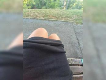 AmberLove12 — modelo de webcam en línea en bongacams