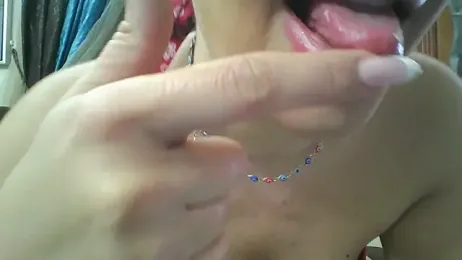 Aleen8067 — modelo de webcam en línea en stripchat