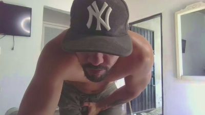 thonybeiio — Cam4 stream photo (Apr 2026)