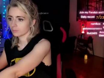 kimilee22 — Chaturbate stream photo (Aug 2026)