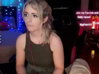 kimilee22 — Chaturbate stream photo (Aug 2026)