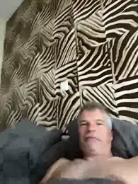 Thor-82 — modelo de webcam en línea en stripchat