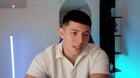 JamesCr_ — Stripchat stream photo (Jun 2026)