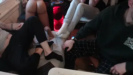 weknowourworth6999 — Stripchat stream photo (Feb 2026)