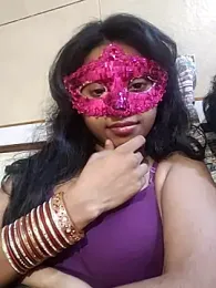 priyanshi-4u — stripchat