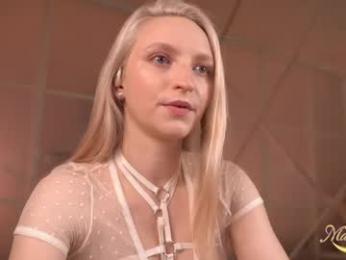 marylunamay — Chaturbate stream photo (Mar 2026)