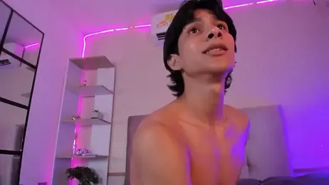 Cheys_Mast — Stripchat stream photo (Apr 2026)