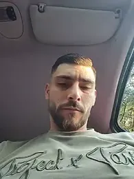 Hugo-doux-domi — modelo de webcam en línea en stripchat