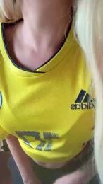 Modelteen — modelo de webcam en línea en cam4