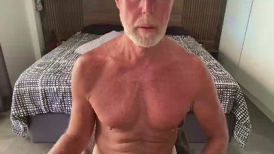 Naturista19 — modelo de webcam en línea en cam4