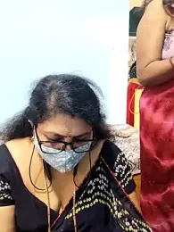 Kannadasexywifes — modelo de webcam en línea en stripchat