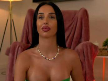 KairaAndrews — modelo de webcam en línea en bongacams